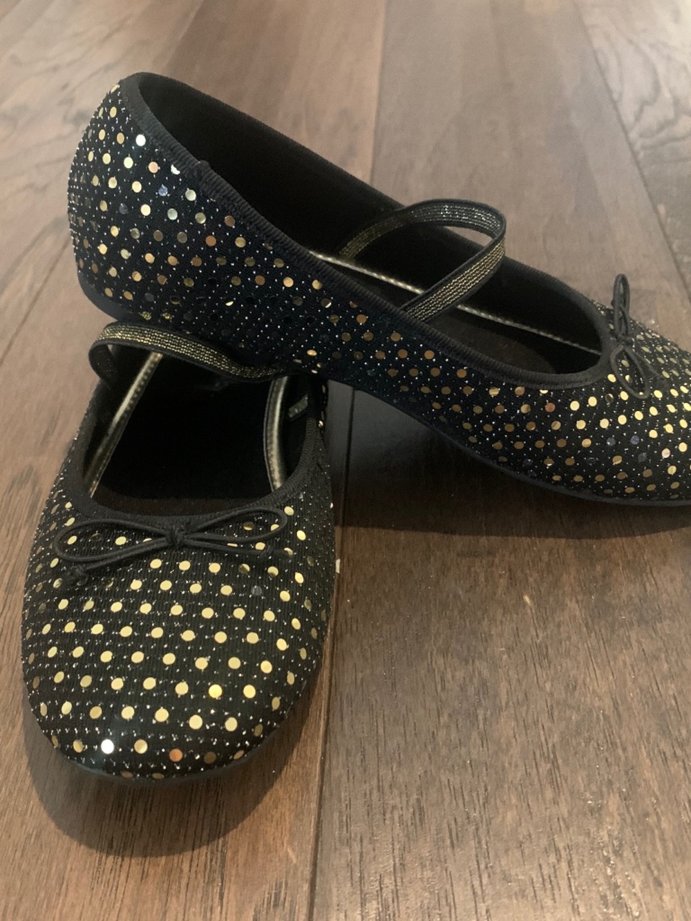 Gold sparkle girls ballerina style shoes